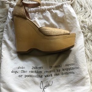 Joie Cream Colored Platform Sandals Size 8